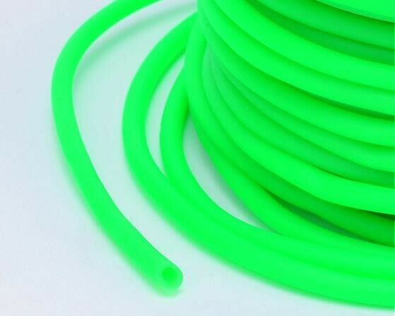 Caucciù tubolare forato 3 mm  Verde 2 Mt