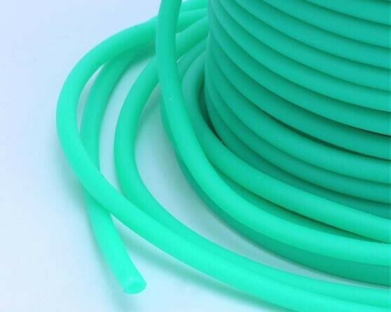 Caucciù tubolare forato 3 mm  Verde Marino 2 Mt