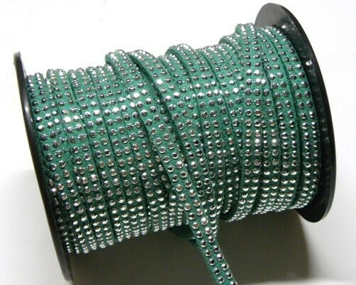 Alcantara Strass verde laguna 5 mm