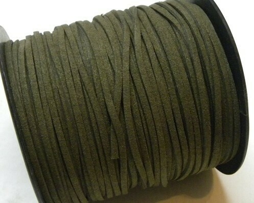 Fettuccia di Alcantara Verde militare 2,5 mm