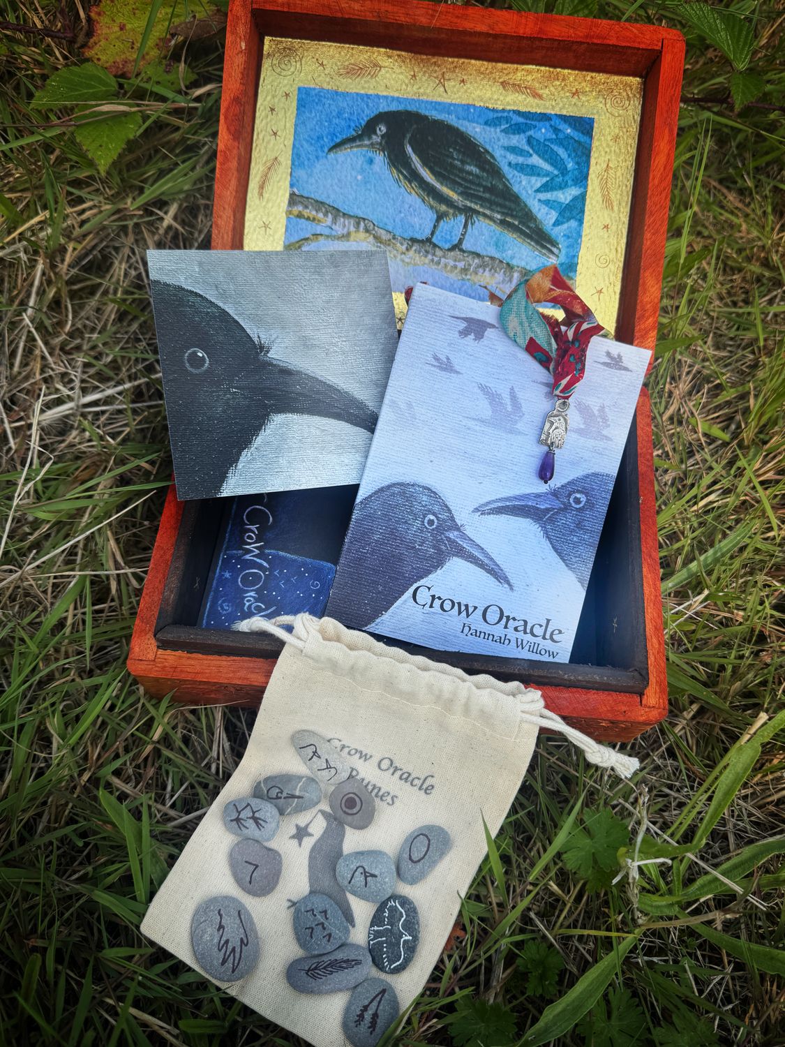This is the limited edition special Crow Oracle