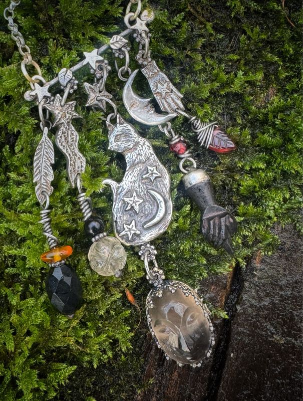 Magical Cat Spell pendant