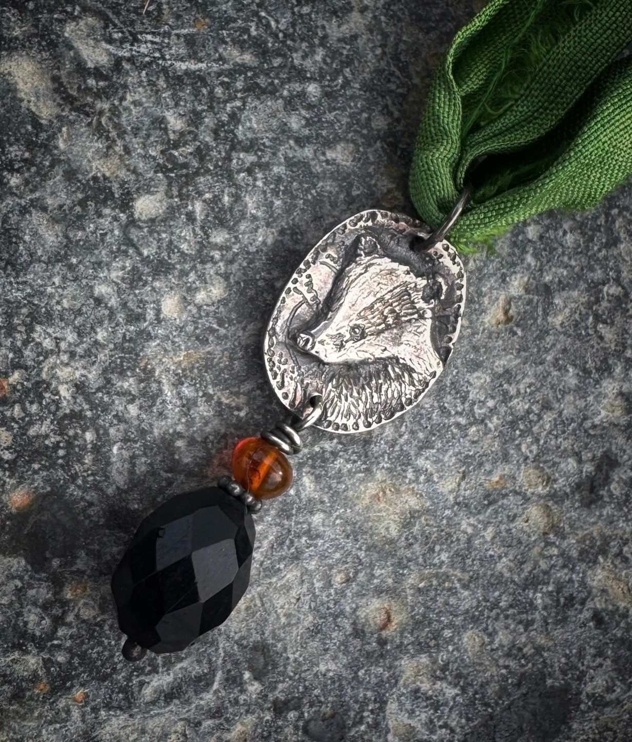 Badger Ribbon Pendant In Silver