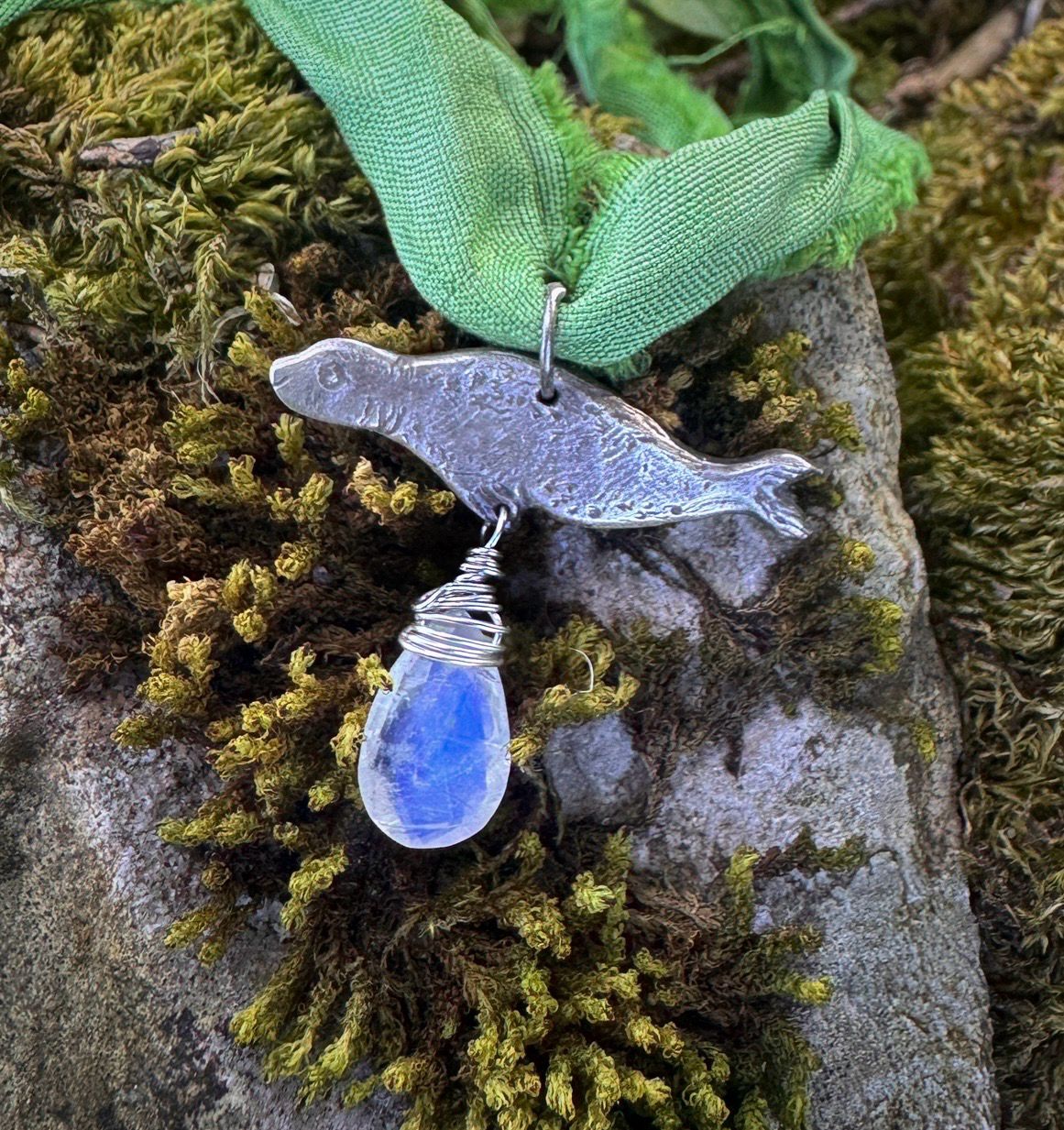 Selkie Seal Ribbon Pendant In Silver