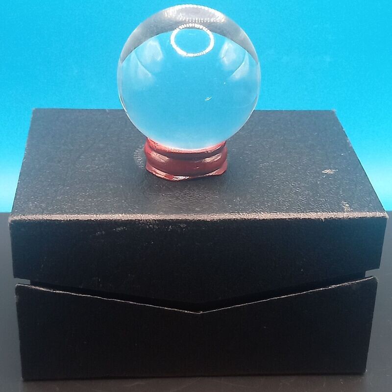 5cm Crystal Ball w/stand