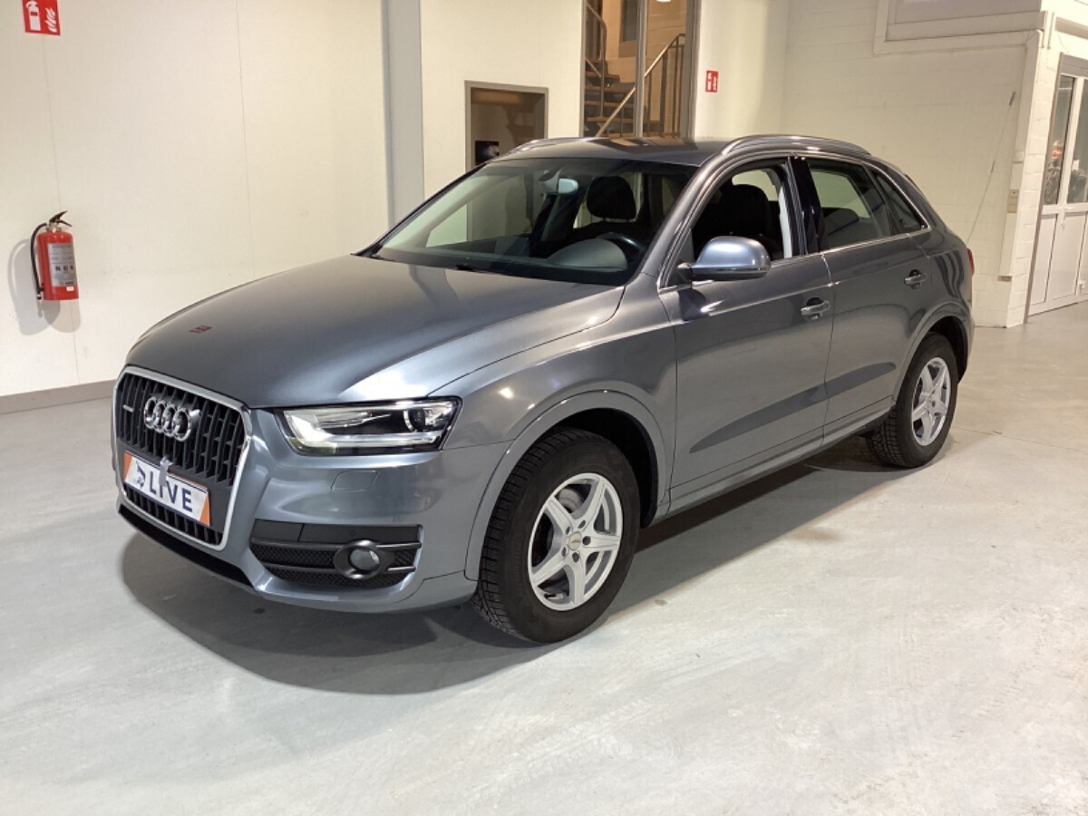 Audi Q3 2.0 TFSI AMBIENTE Quattro