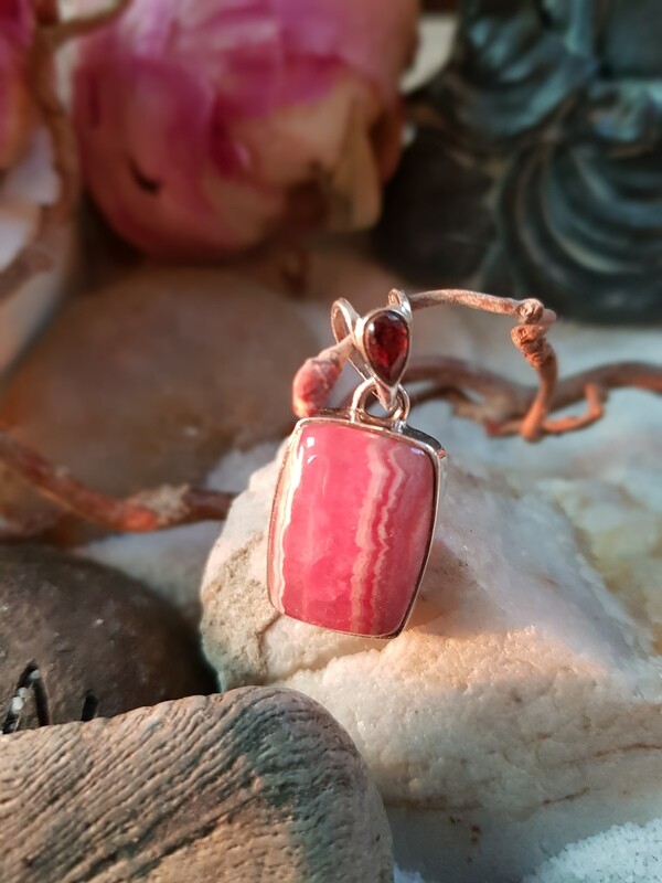 Pendentif Rhodocrosite et grenat