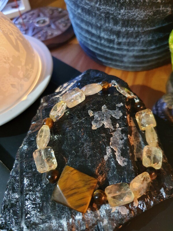 Bracelet en Citrine naturelle et Oeil de Tigre