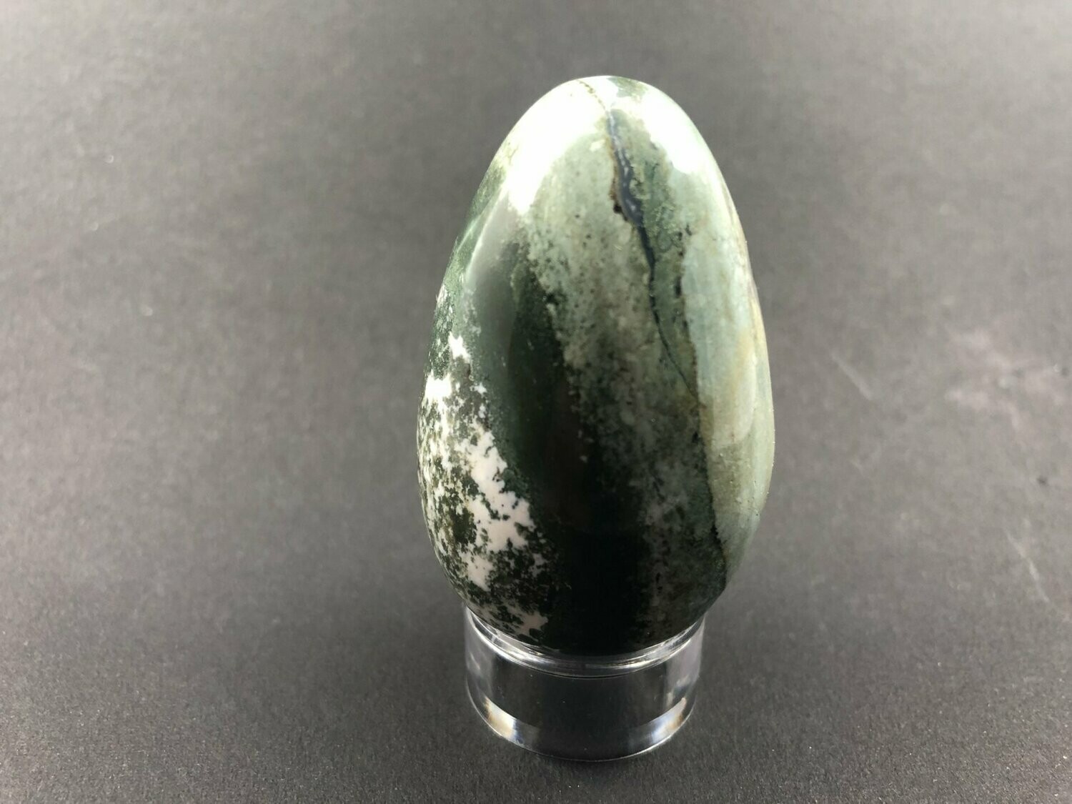 Oeuf en Agate Verte