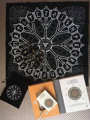 Runes Divinatoires : Obsidienne