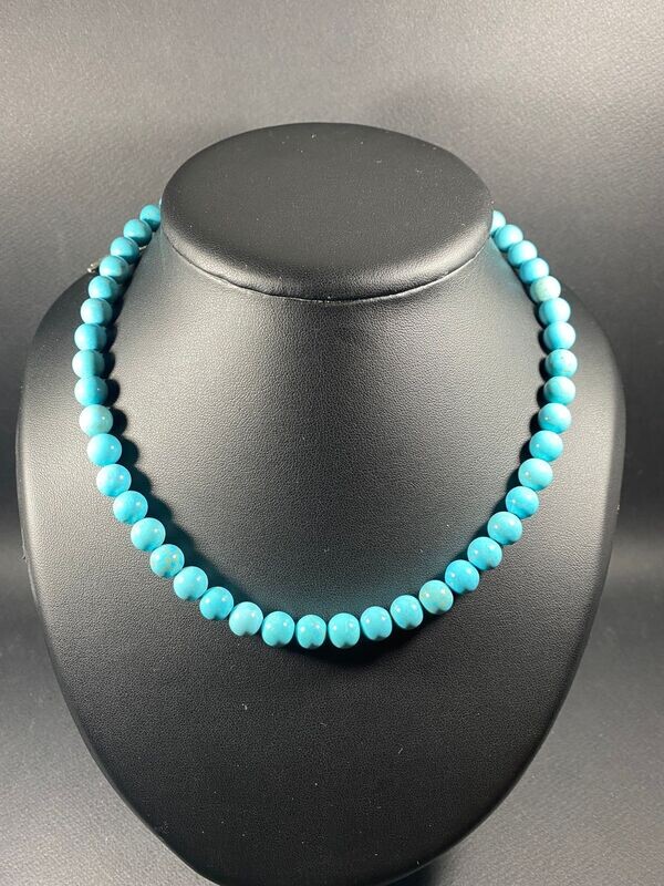 Collier de Howlite Bleue (teinté) en perles 8mm