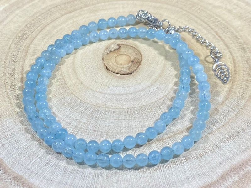 Collier d'Aigue Marine en perles 4mm