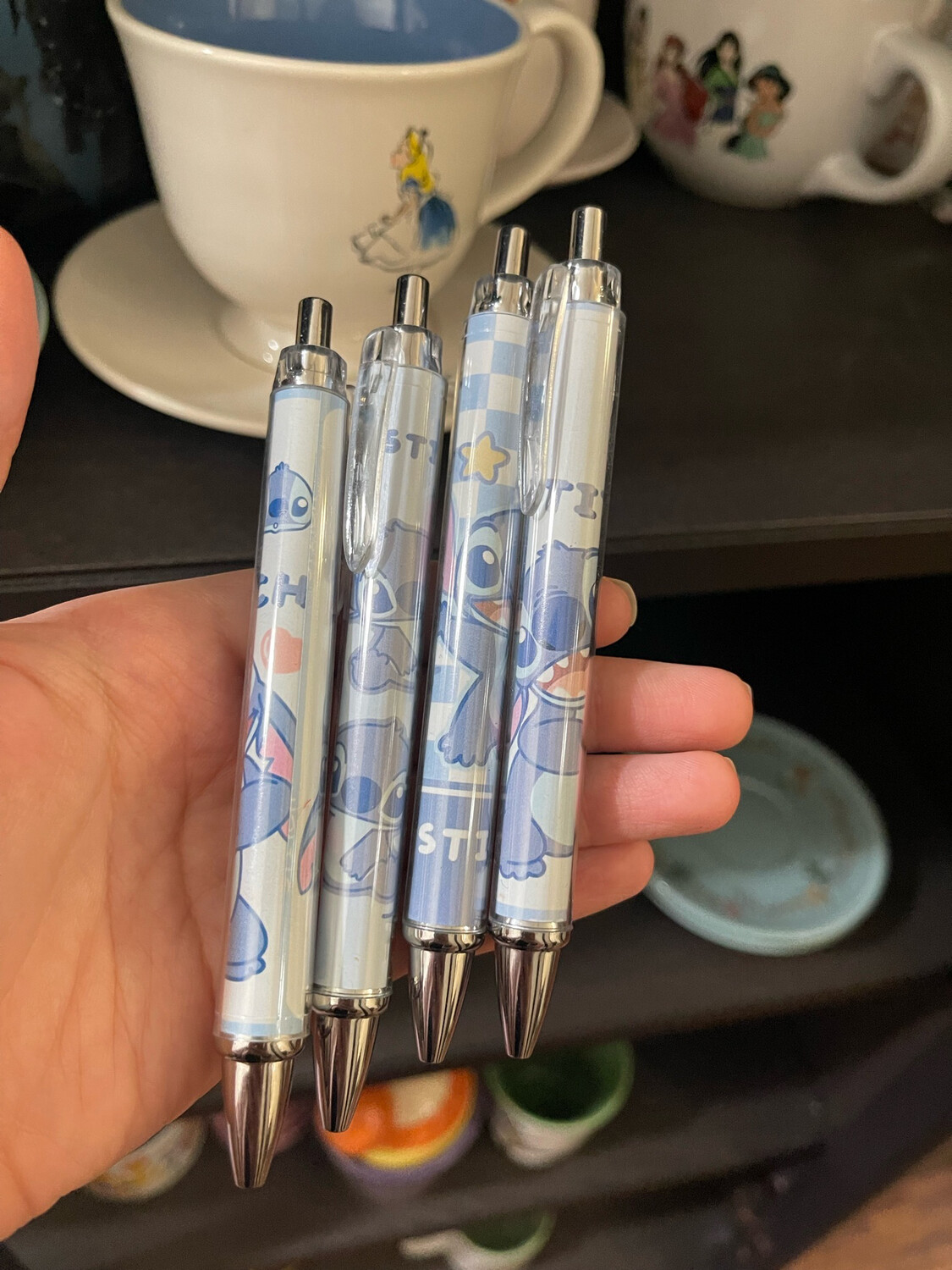 Stitch pen (one random pen)