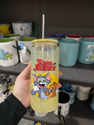 Tom &amp; Jerry snow globe glass tumbler 