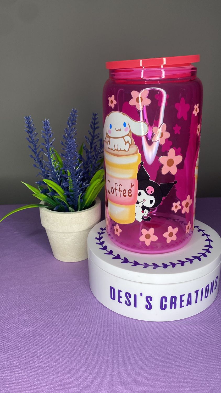 HELLO KITTY  &#39;Crystal Chic Can&#39;
