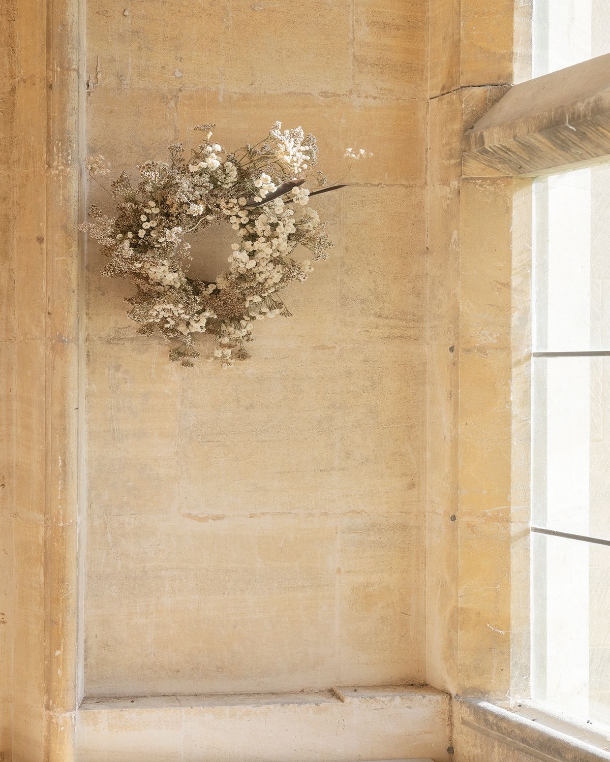 SNOWBIRD Everlasting Wreath