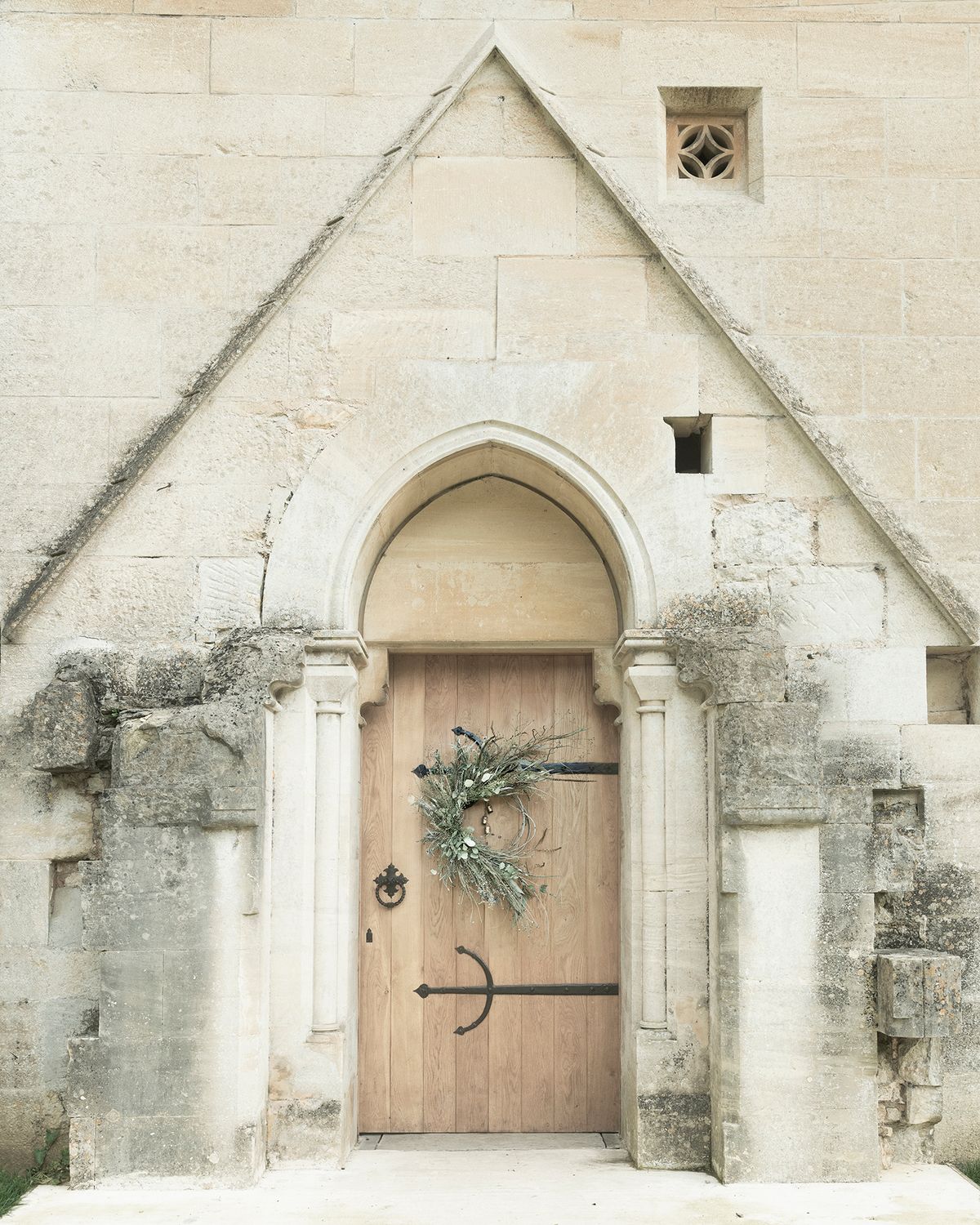 BLACK FOREST Everlasting Wreath