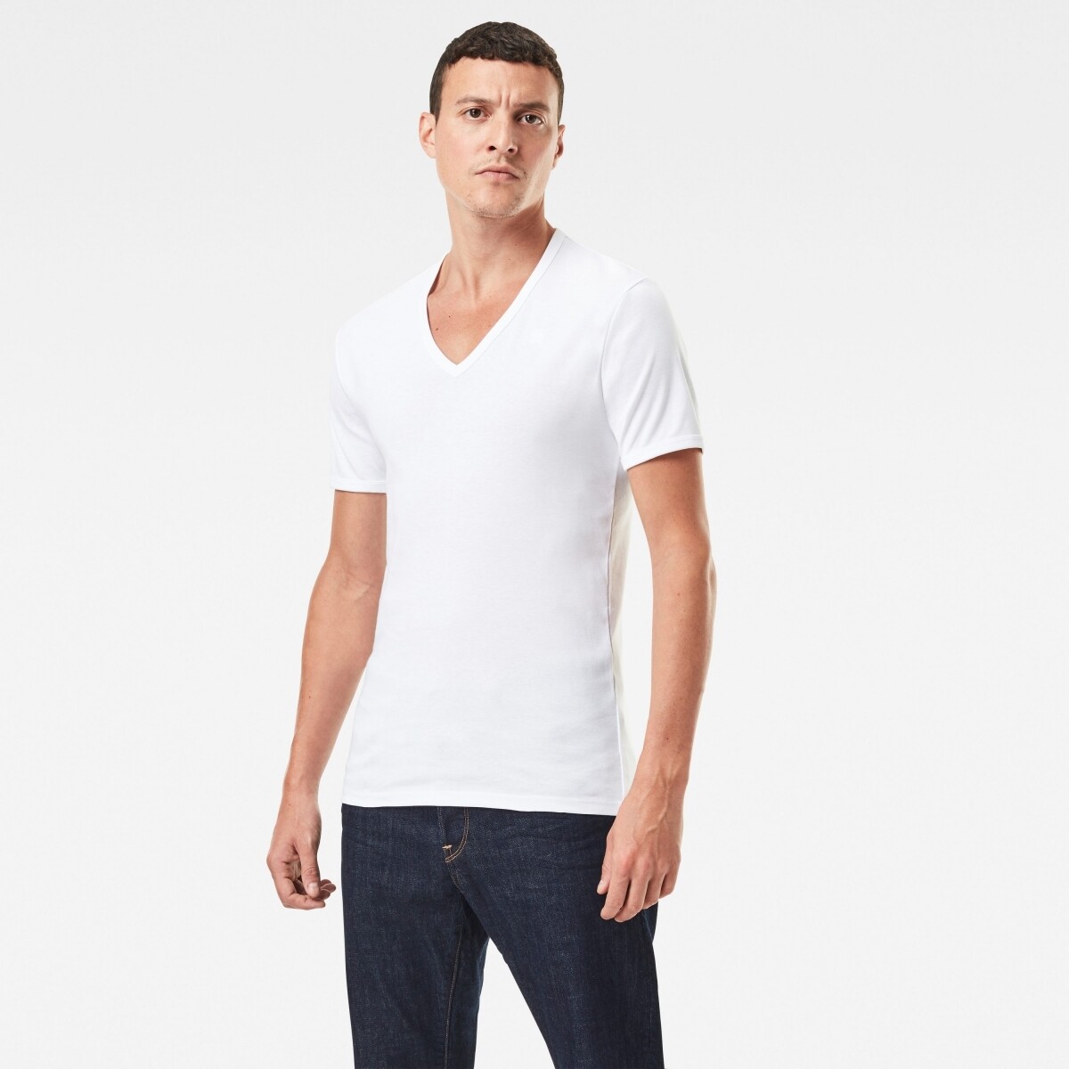 D07207-124-110 white