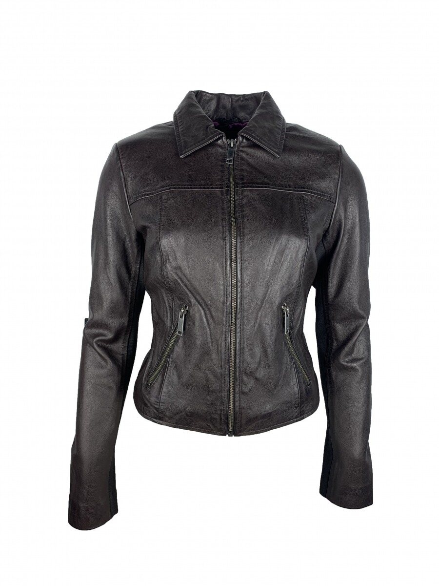 AW21-L008 bruin