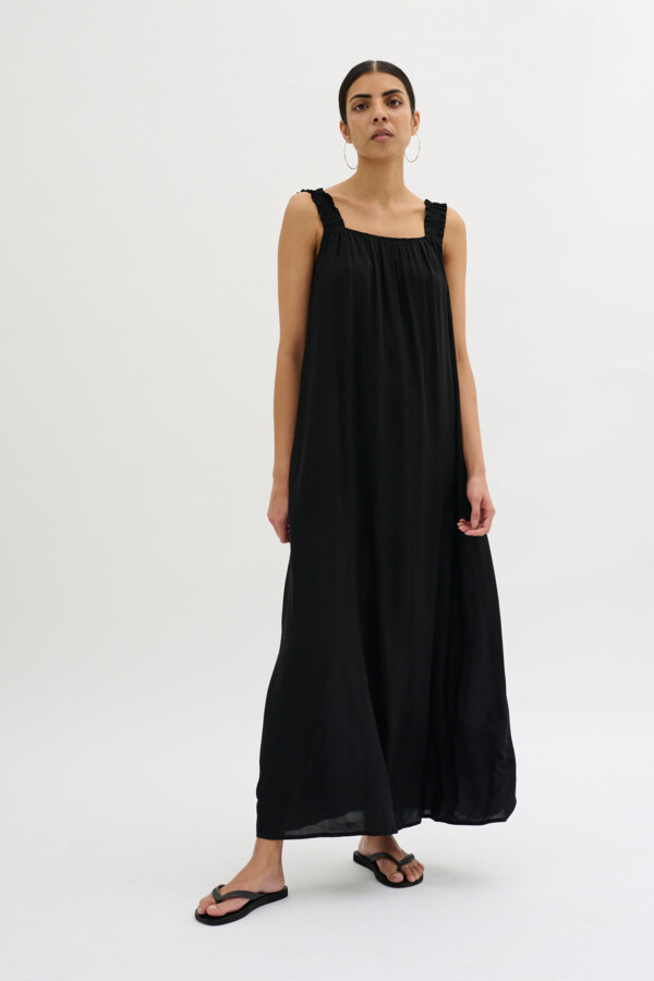 10704393 Black