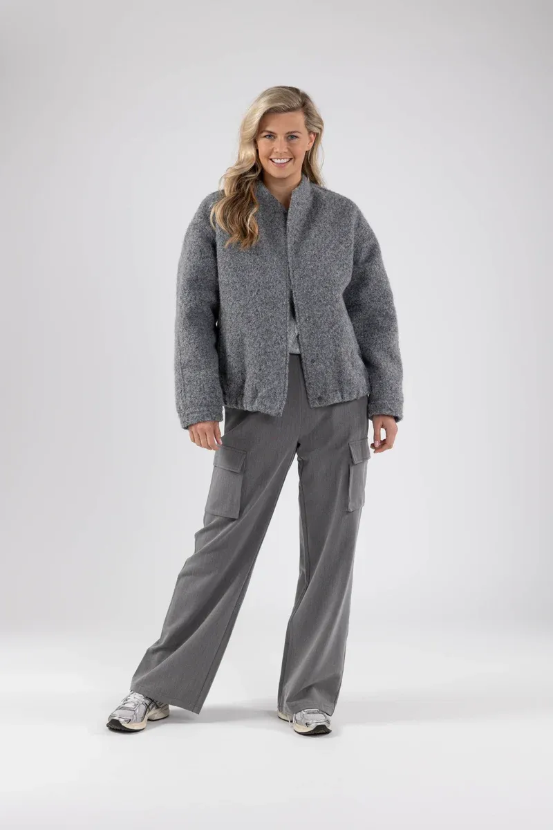 FW2411021 Grey