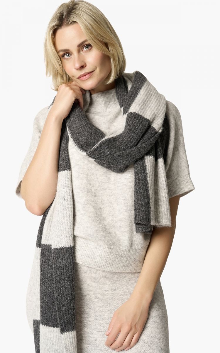 ChiemA Light grey + Antracite