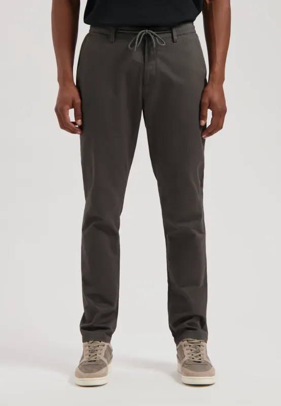 501700-AW24 Raven