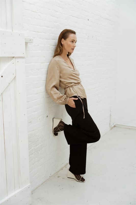 NoelleB Black
