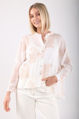 NKS02077 Off White