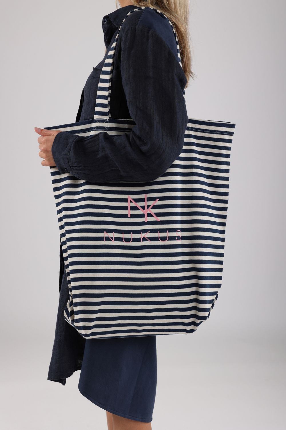 NKS16000 Offwhite/Navy