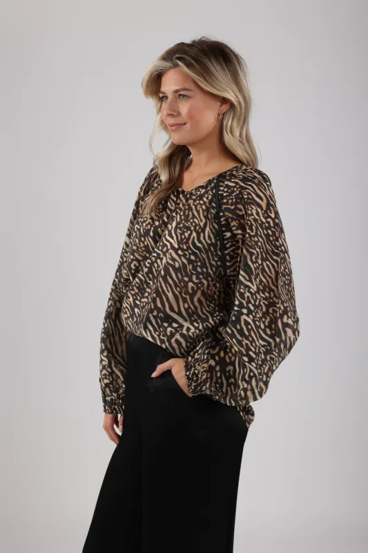 NKS02092 Black /Sand