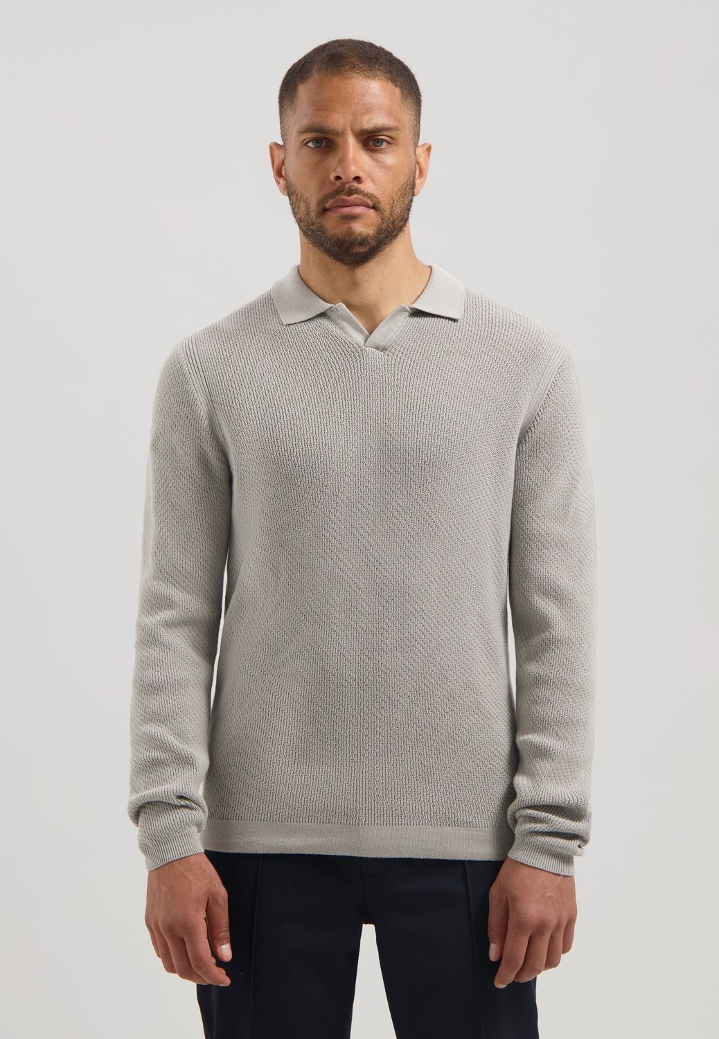405934 Ghost Grey