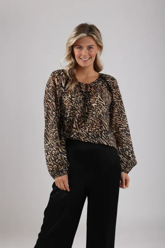 NKS02092 Black /Sand