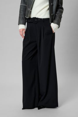 10705331 Black