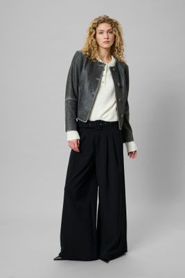 10705331 Black