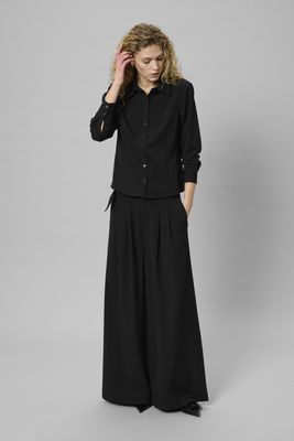 10705333 Black