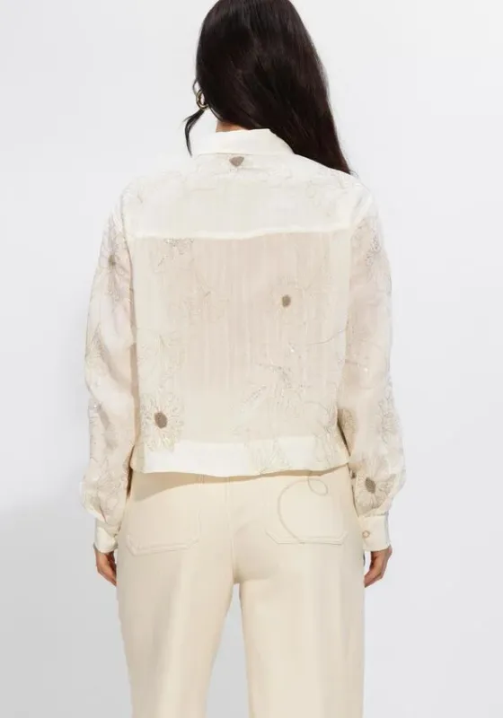 NKS02167 Off White