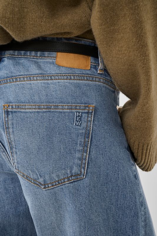 10705092 Medium Blue Wash