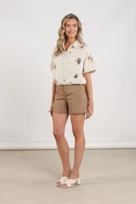NKS02136 Offwhite/Fango
