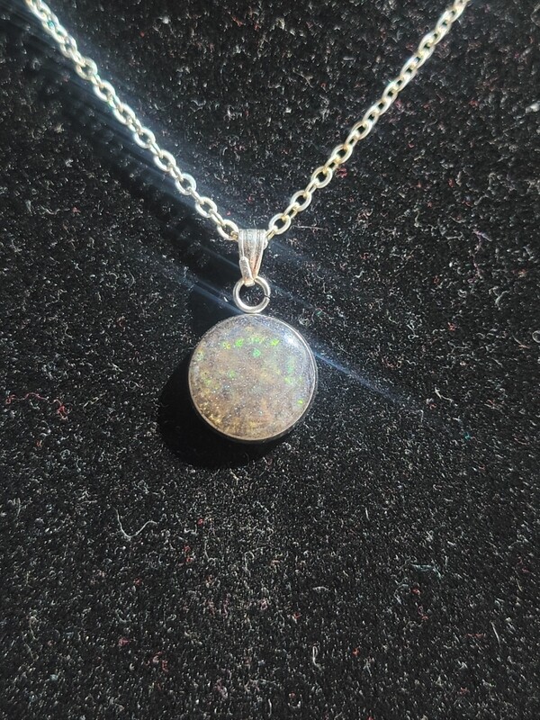 Ash memorial necklace