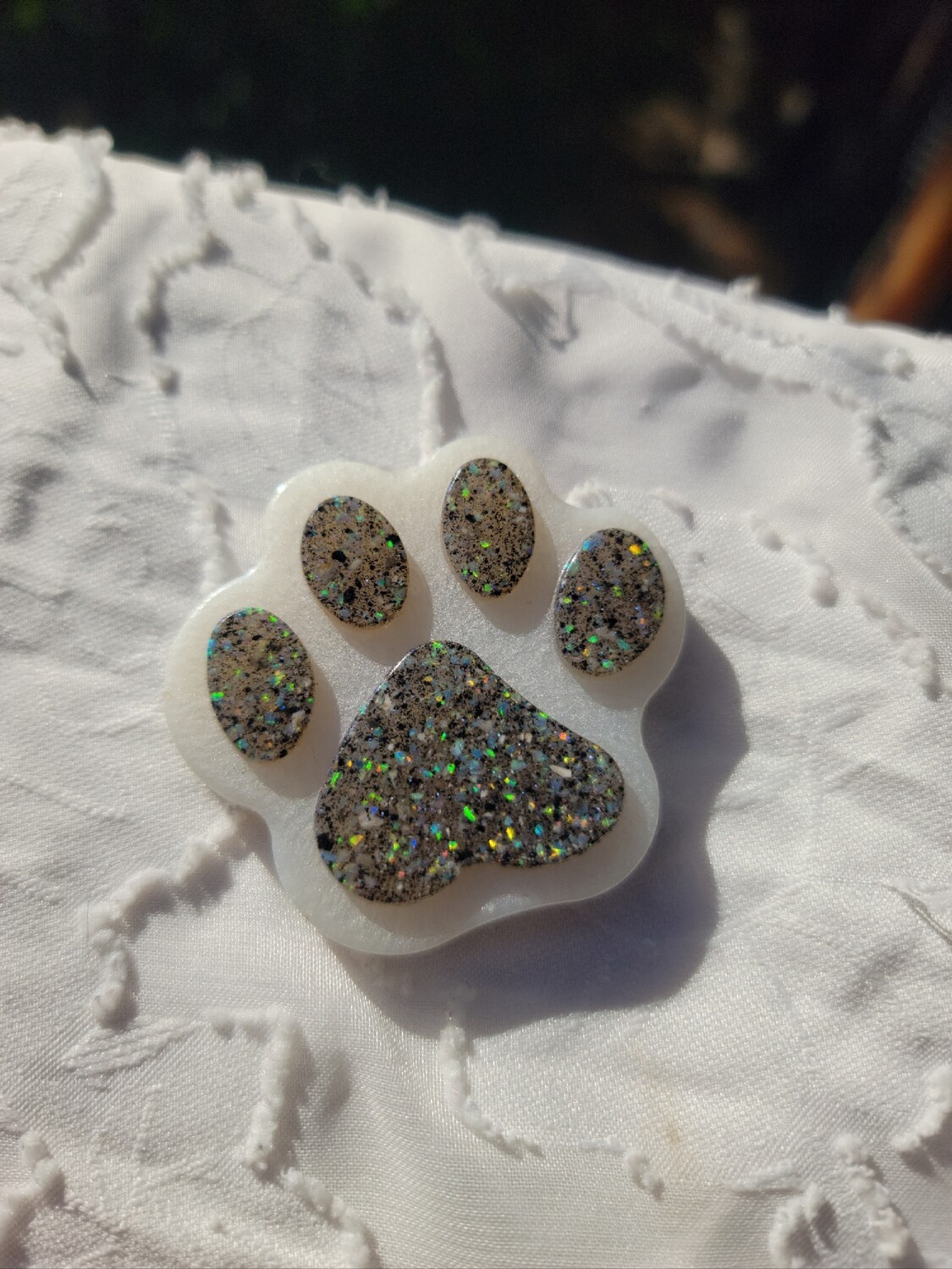 Paw print ash memorial