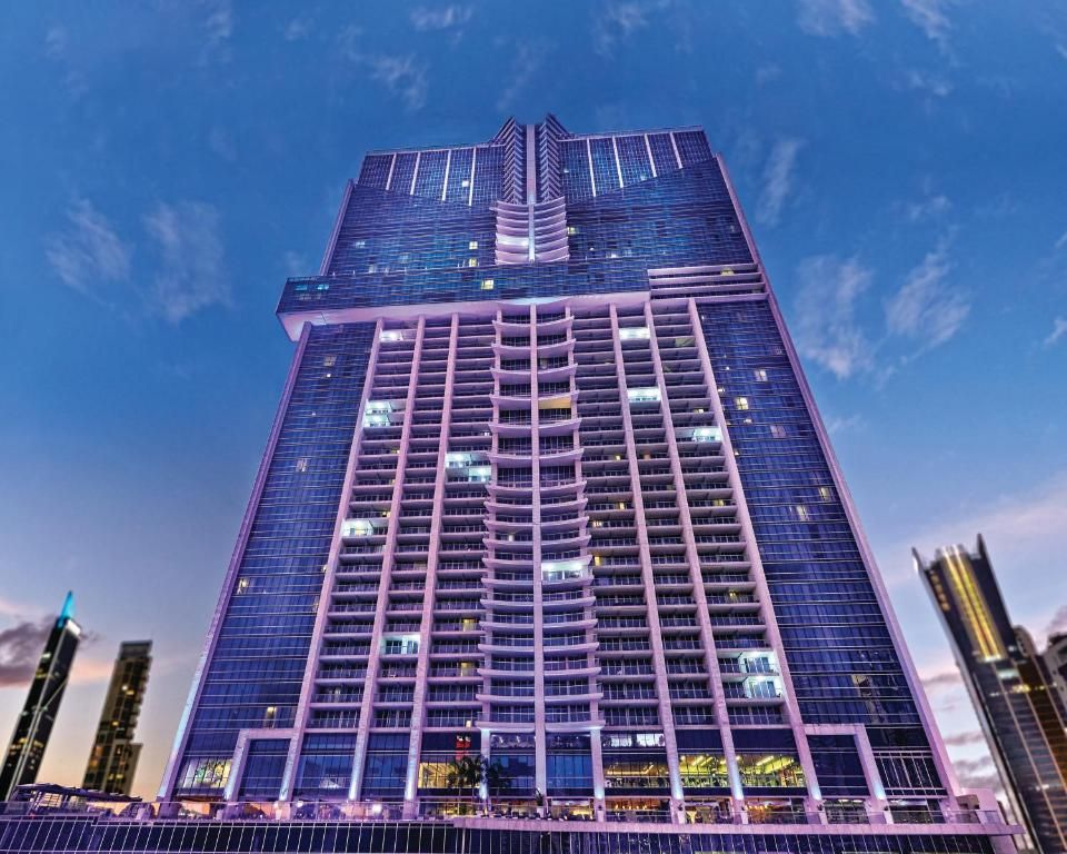 Paquete Todo Incluido 1 | Traslado + Tour + Hospedaje Hotel Megapolis Hab. Doble
