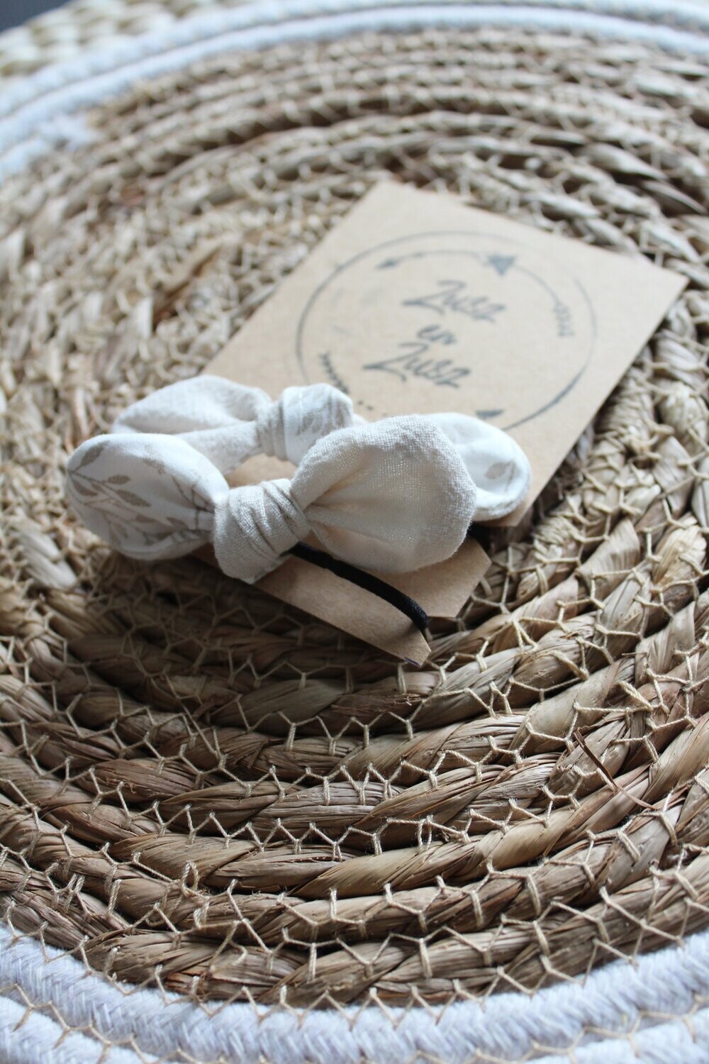 Bow - Washed Cotton - Natural & Varen Sand