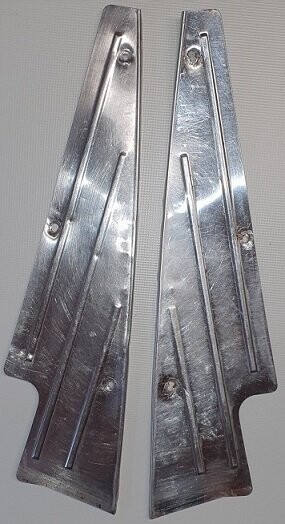 Paire d'enjoliveurs de pas de porte 203 Peugeot Paire d'enjoliveurs de pas de porte 203 Peugeot