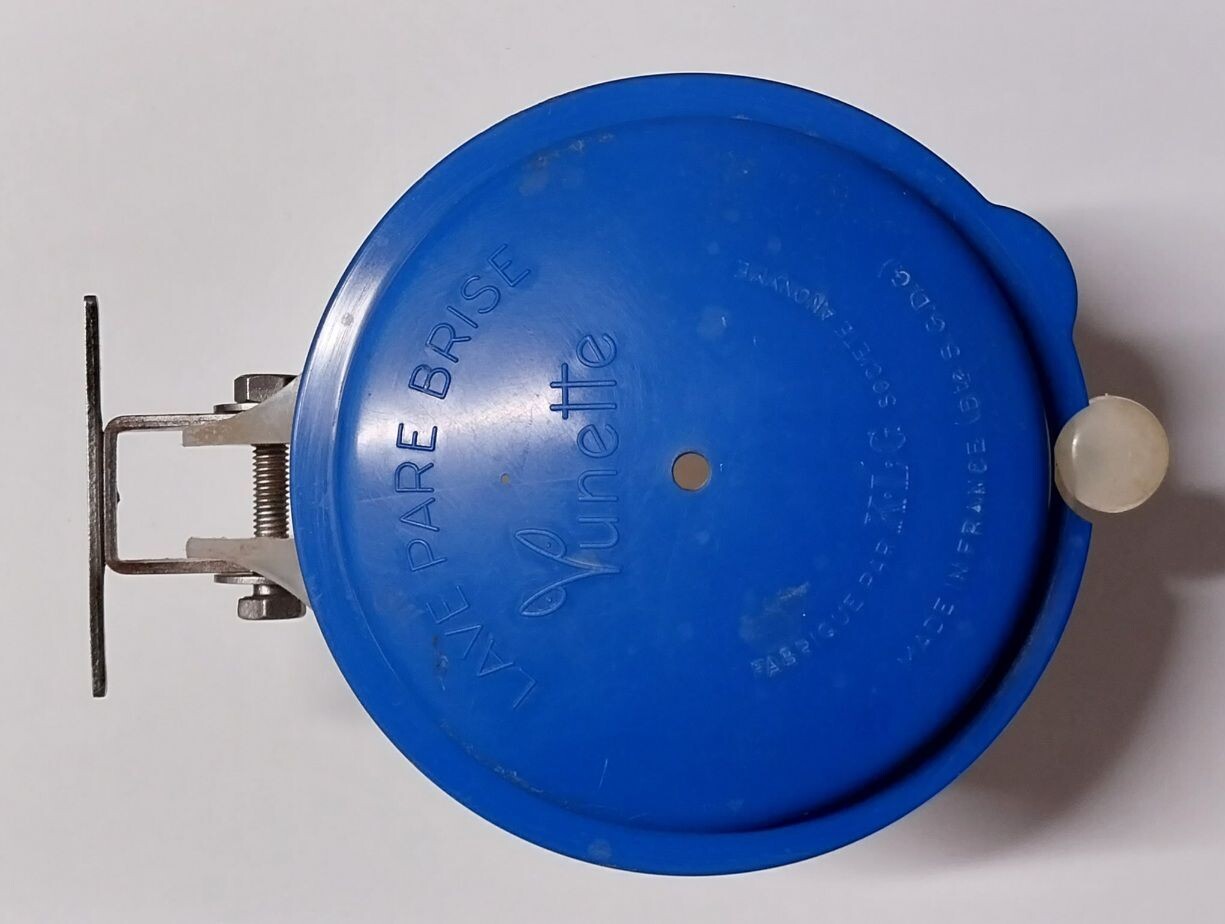 Bocal lave glace Panhard PL17
