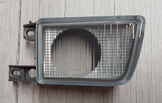 Antibrouillard droit VW Golf 3