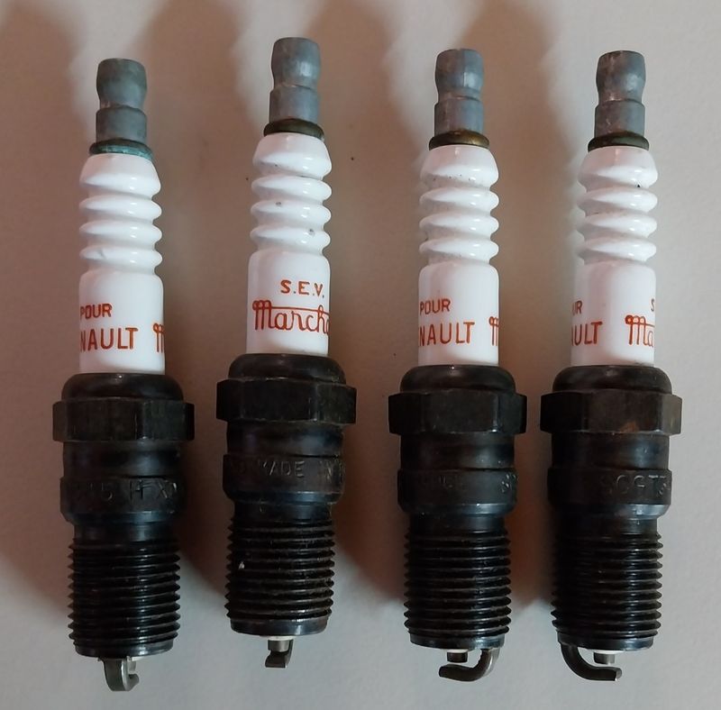 Bougies SEV MARCHAL pour Renault (GT 345)