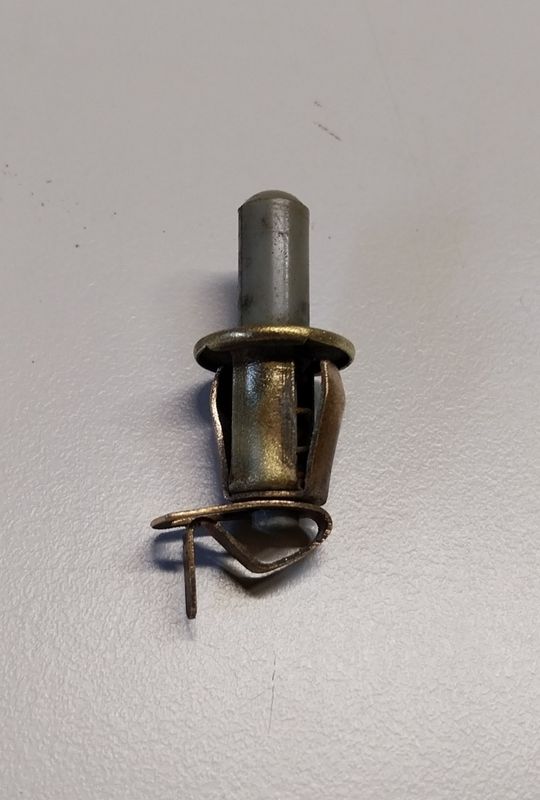 Contacteur de porte 203 Peugeot et 403 Peugeot