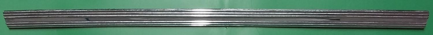 Accastillage central tableau de bord 403 Peugeot
