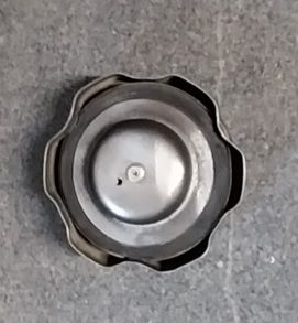 Bouchon de réservoir essence ou Cache culbuteur de 203 Peugeot